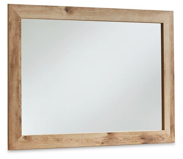 Hyanna Dresser and Mirror (BFD)