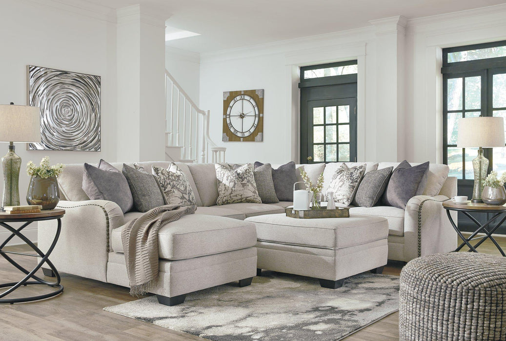 Dellara Sectional with Chaise (CLR)