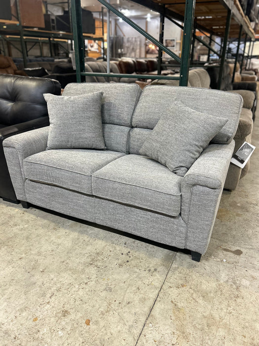 Appistoki Loveseat