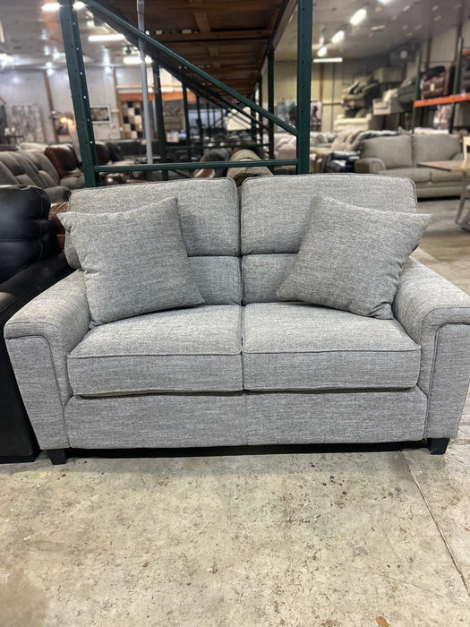 Appistoki Loveseat